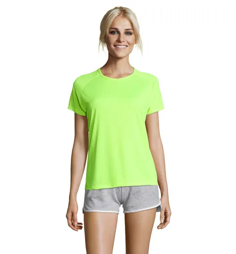 SPORTY WOMEN